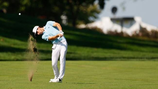 Joaquín Niemann arrancó en el top 20 del BMW Championship