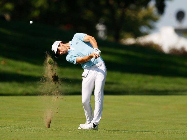 Joaquín Niemann arrancó en el top 20 del BMW Championship