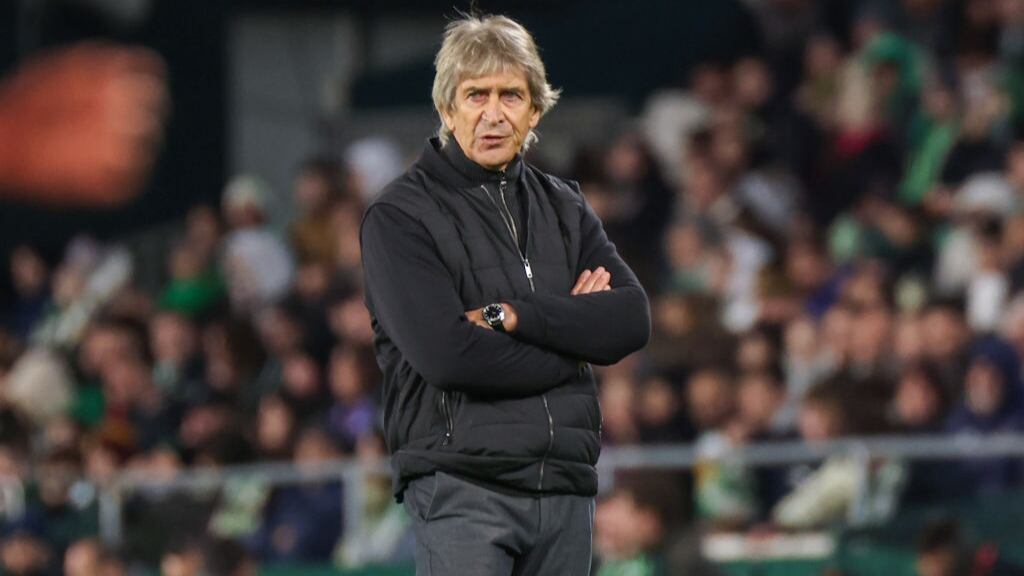 Manuel Pellegrini afrontó la negativa semana del Real Betis en las copas: "Jugar tantos partidos a mitad de semana es un desgaste"