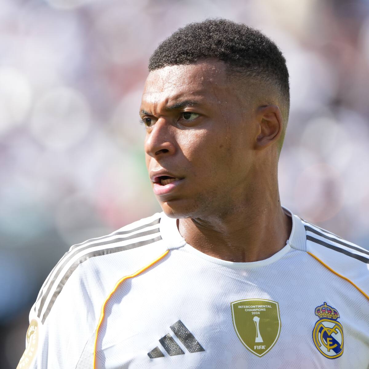 Kylian Mbappé es investigado en Francia por pagos irregulares a policías