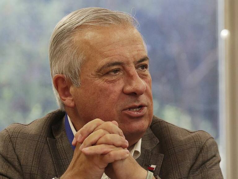 Mañalich: «Es una mala idea desprestigiar una y otra vez nuestro sistema de salud»