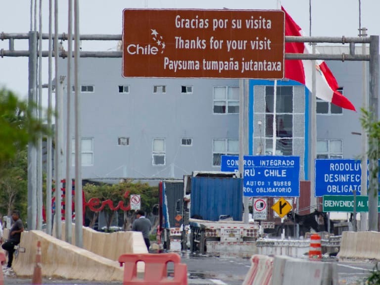 Complejo Fronterizo Chacalluta por fin de semana largo.Foto:SALVADOR PEDRINI/UNONOTICIAS