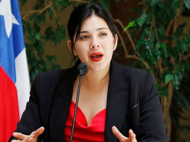 Quinta mujer y primera militante del PC: Karol Cariola se convierte en la nueva presidenta de la Cámara de Diputados