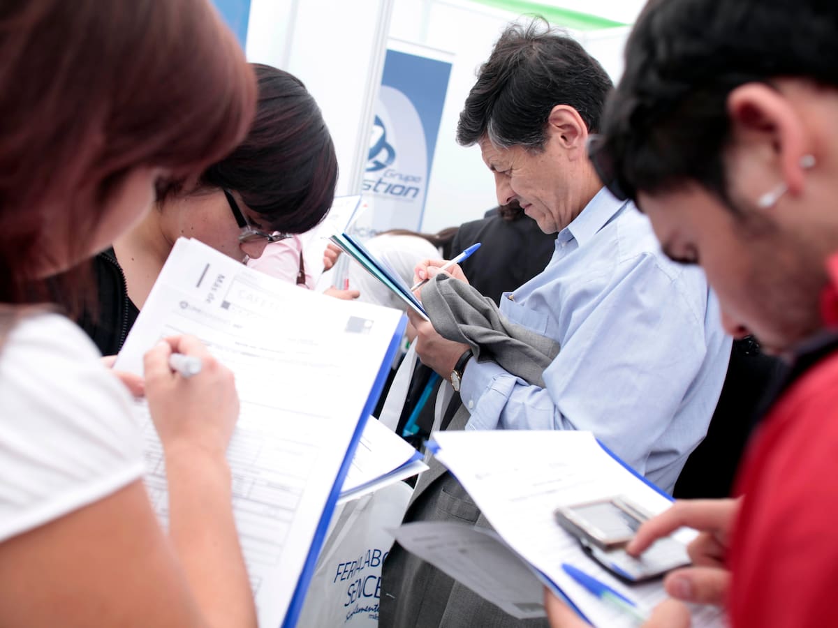 Feria laboral en Santiago ofrece más de 1.400 vacantes con sueldos de hasta $2 millones: así puedes participar