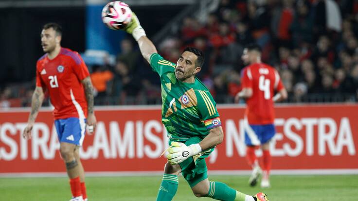 Claudio Bravo despeja las dudas sobre su lesión con miras a la Copa América: “No hay nada de gravedad”