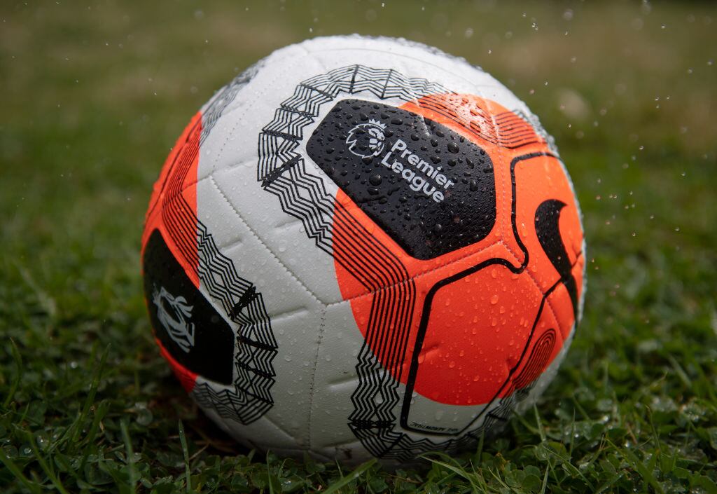 El balón oficial de la Premier League del Reino Unido