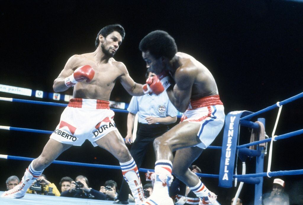Manos de Piedra ante Sugar Ray Leonard en 1980