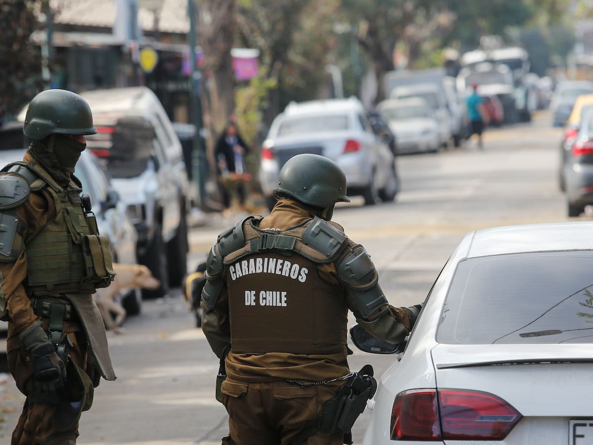 Adolescente desaparecido fue encontrado asaltando a chofer de aplicación en Quillota
