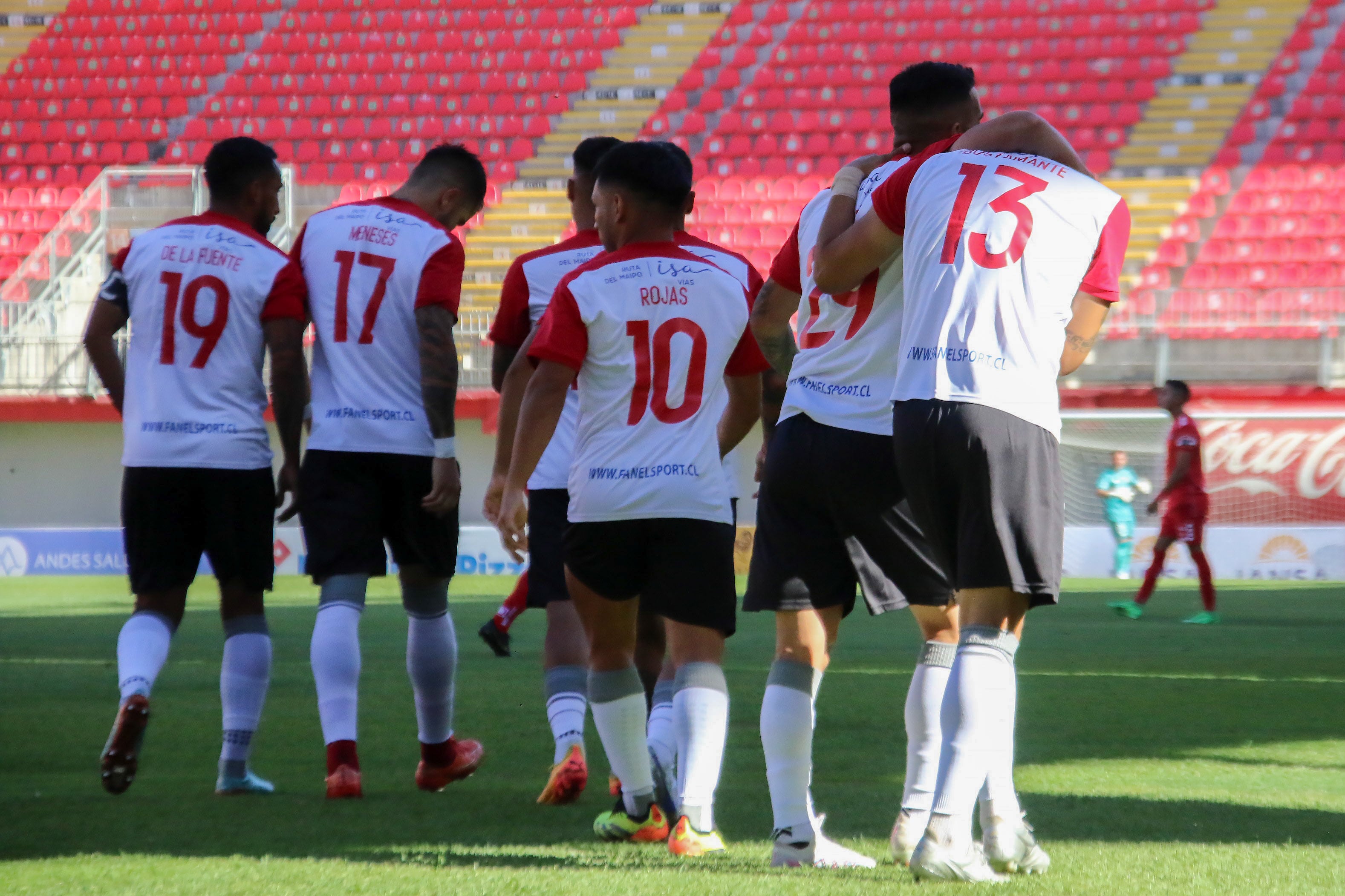 Las complicaciones de Curicó Unido para su duelo ante la U