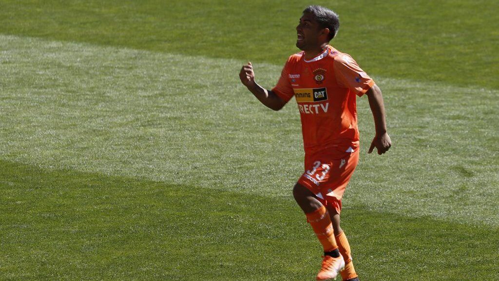 06 DE DICIEMBE DE 2020/CALAMANicolas Maturana en festejo de su gol, durante el partido por el Campeonato Nacional de Primera B 2020, entre Cobreloa y Nublense, disputado en el Estadio Zorros del Desierto.
FOTO: ALFONSO FERNANDEZ/AGENCIAUNO
