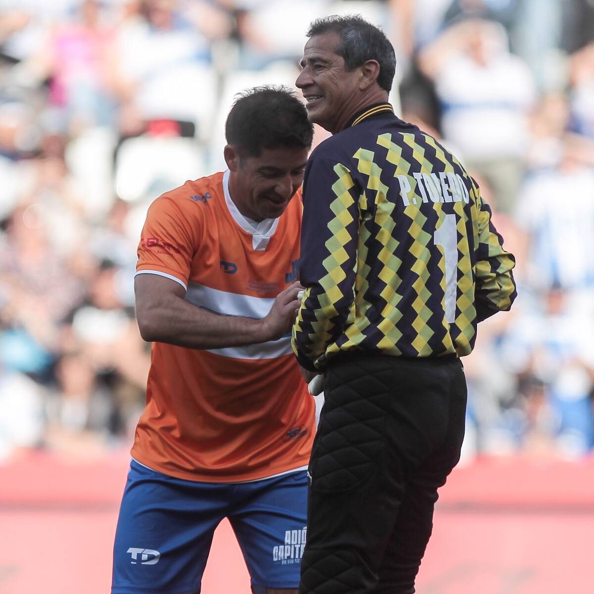 Actualizan estado de salud de Patricio Toledo tras su desplome en el Claro Arena