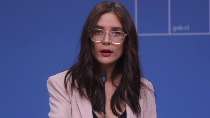Ministra Vallejo defiende gestión fiscal del Gobierno y aborda eventual AC contra Grau