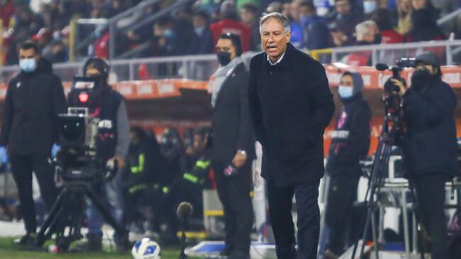 UC vs Cobresal: la formación que prepara el técnico Ariel Holan