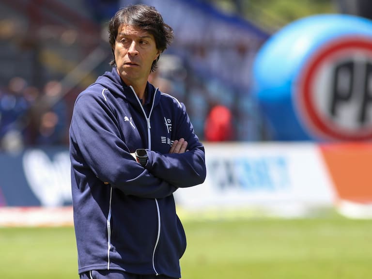 Garnero advierte ante la posible clasificación de la UC a Copa Libertadores: “Vamos a necesitar no solo calidad...”