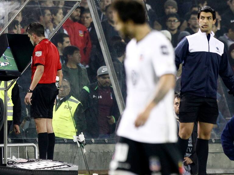 Exárbitro Iván Guerrero: «Hay dirigentes culpables de la baja del referato chileno»