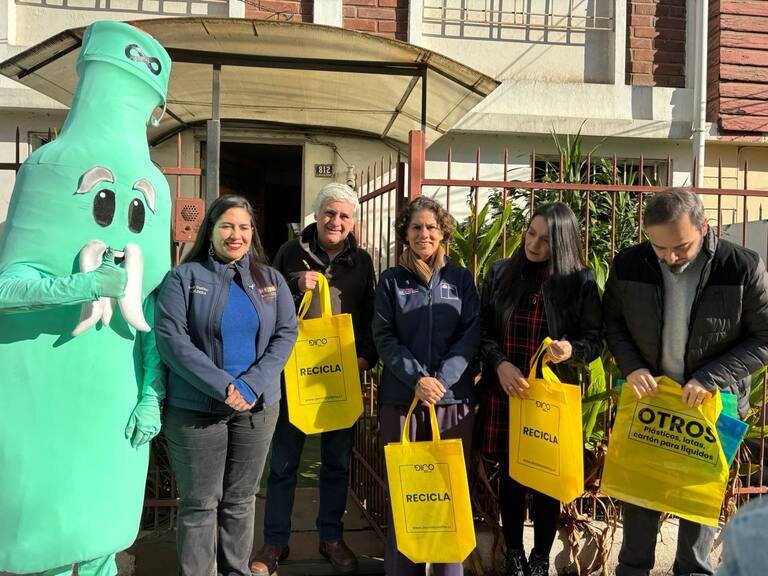 Quinta Normal lanza servicio gratuito de reciclaje a domicilio: busca reducir y reutilizar los desechos domésticos