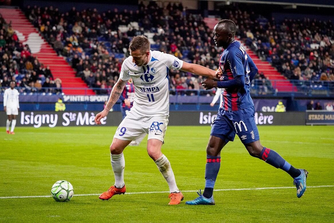 SM Caen versus Grenoble F38