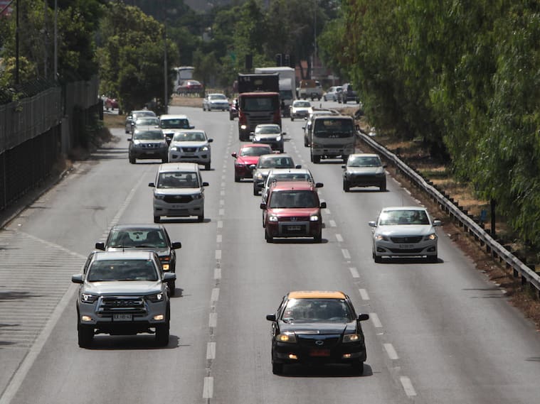 Jornada laboral: estos serán los feriados de descanso obligatorio en el 2025 en Chile