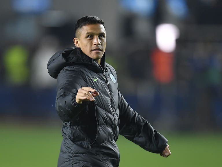 Alexis Sanchez in action during the UEFA Champions League group D football match between Sheriff and Inter Milan at Sheriff Stadium in Tiraspol on November 3, 2021. (Photo by Alex Nicodim/NurPhoto via Getty Images)