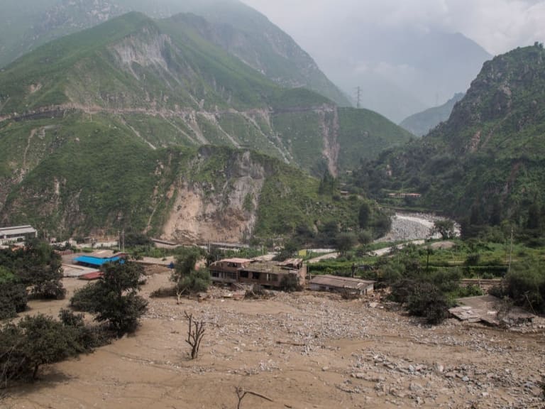 Perú: al menos 40 fallecidos han dejado los deslizamientos de tierra tras las intensas lluvias
