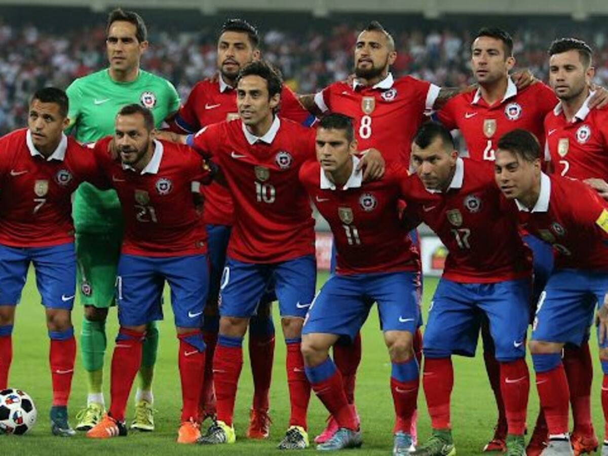 Abrazos del campeón de América: Así fue la última victoria de Chile sobre Perú en Lima por las Clasificatorias