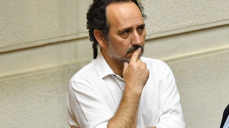 Senador Núñez responde a Kast tras emplazamiento al PC: “Tiene una obsesión enfermiza con los comunistas”