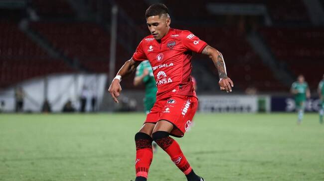15 DE ENERO DE 2020/SANTIAGOMario Briceo (C), durante el partido vlido por la segunda ronda de la Liguilla de Primera B por el ascenso, entre Deportes Temuco y ublense, disputado en el Estadio Nacional.
FOTO: SEBASTIAN ORIA/AGENCIAUNO