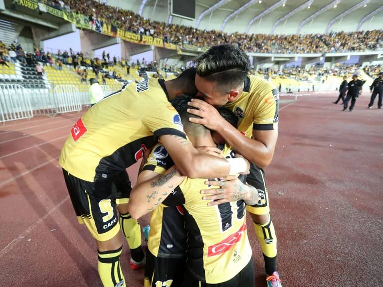 Plantel de Coquimbo Unido cedió sus premios por clasificar a la segunda fase de Copa Sudamericana