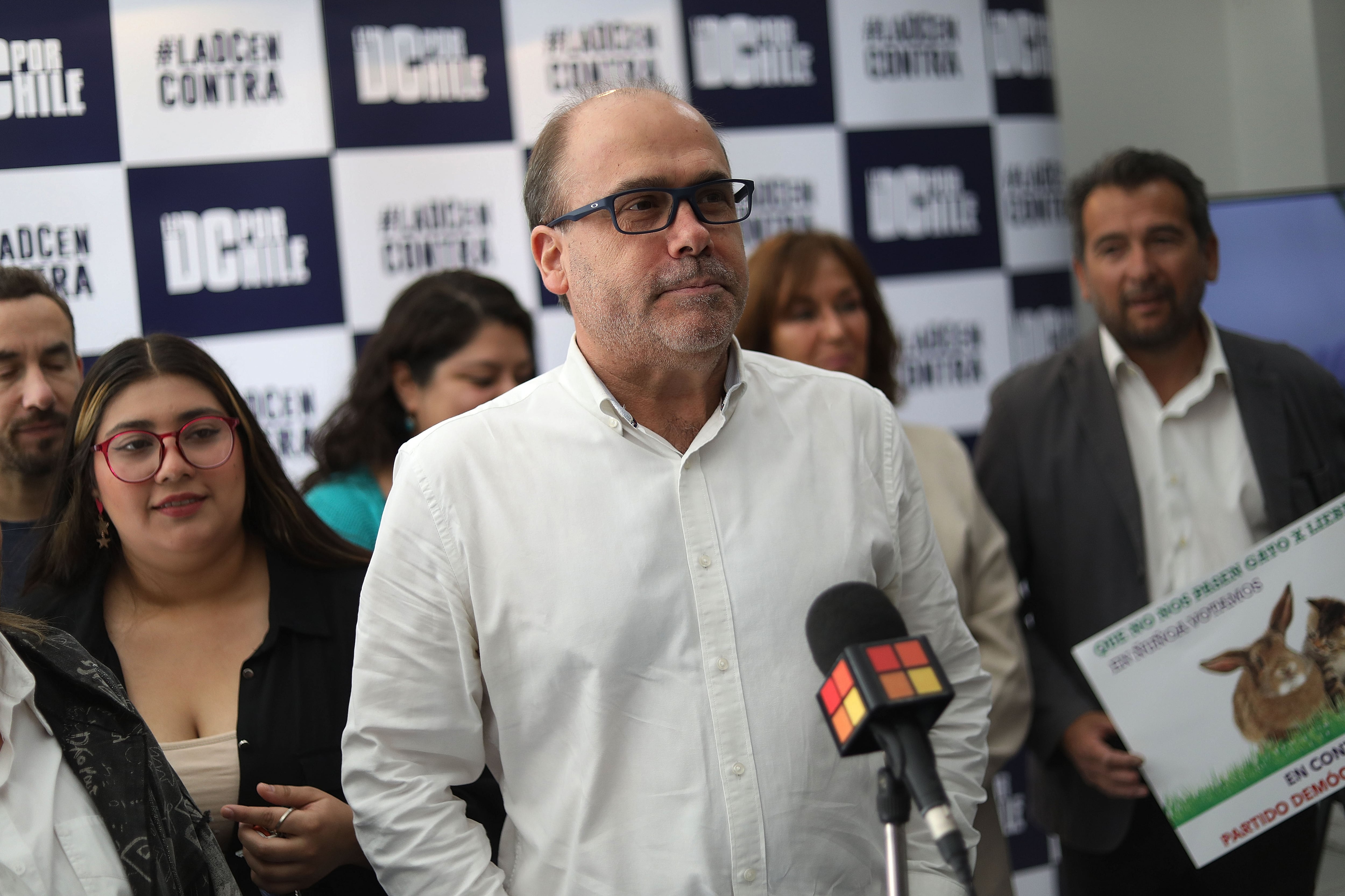 14 DE DICIEMBRE DE 2023/SANTIAGOLa Democracia Cristiana encabezada por su presidente, Alberto Undurraga, cerrará su campaña del plebiscito constitucional 2023, donde apoya la opción "En Contra".FOTO: SEBASTIAN BELTRAN GAETE / AGENCIUNO
