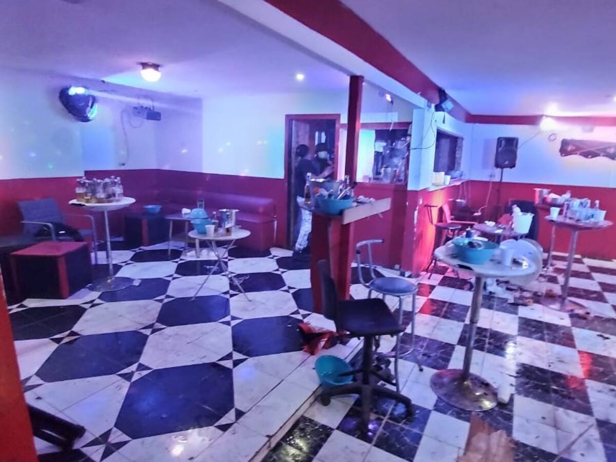 Fiesta clandestina terminó con un detenido en Colina