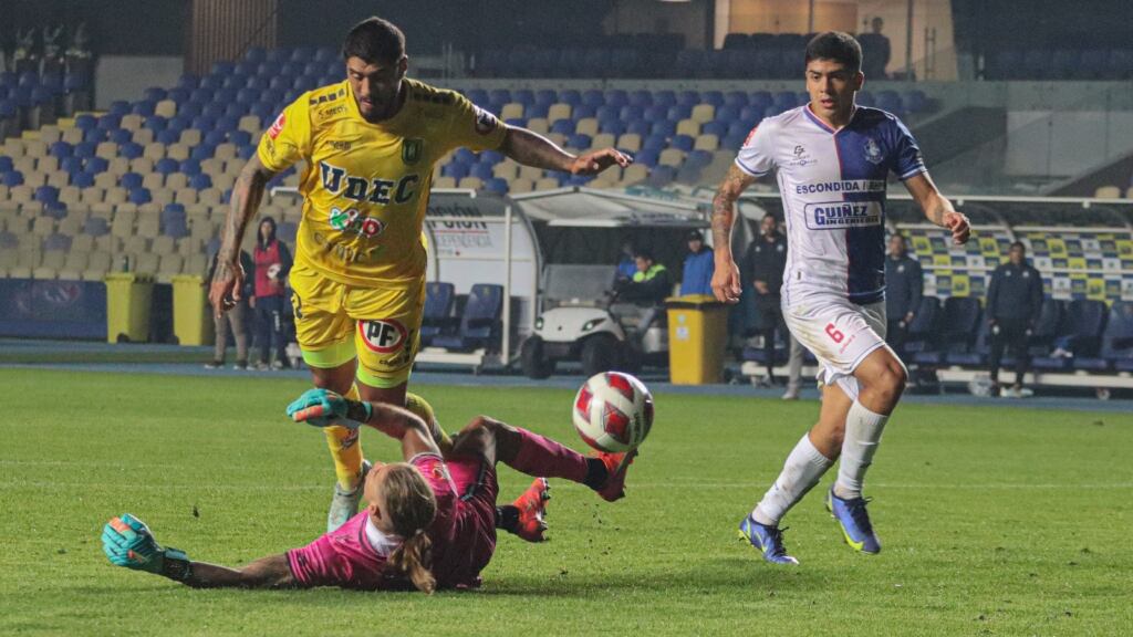 Programación fútbol chileno: ¿Qué partidos se juegan hoy, 10 de septiembre, y quién transmite?