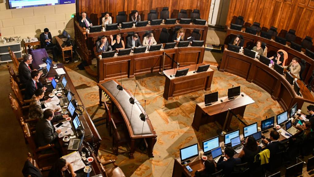Comisión de Expertos - Nuevas Constitución