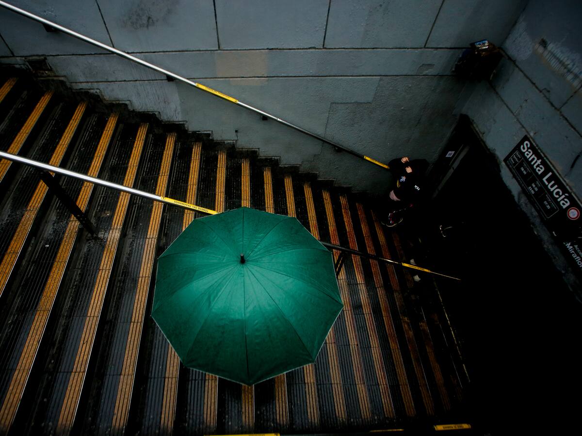 Lluvia en Santiago: ¿Cuándo empieza y dónde se esperan hasta 40 mm en la Región Metropolitana?