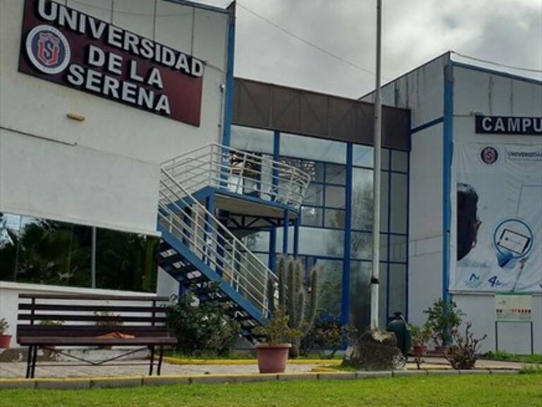 Demandan a la Universidad de La Serena por despidos masivos de académicos pensionados