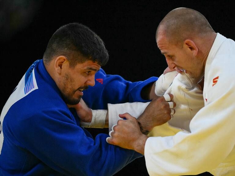 Thomas Briceño da batalla pero pierde en la primera ronda del judo en París 2024