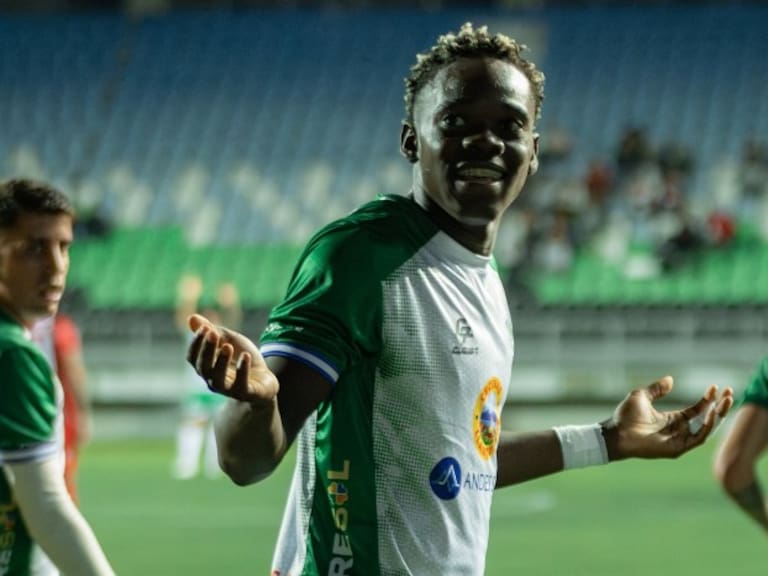 Colo Colo pone ojo: Manley Clerveaux se estrena en la Primera B con un golazo para Deportes Puerto Montt