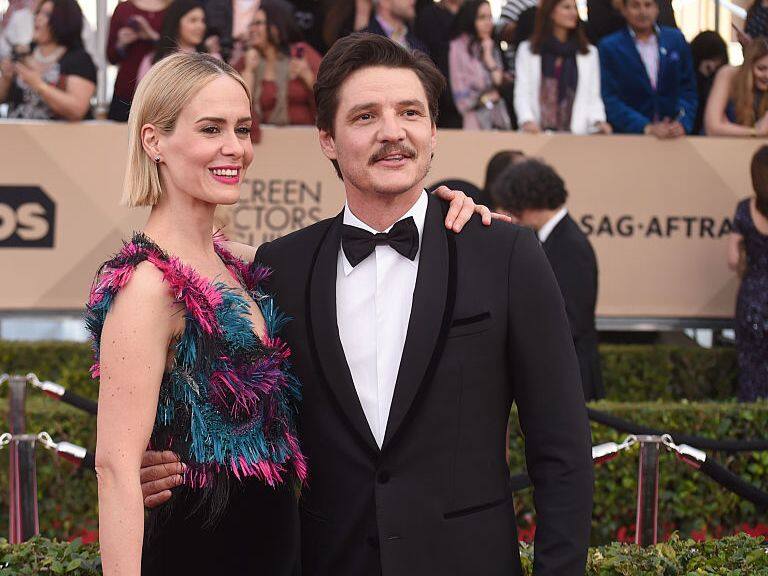 Pedro Pascal y Sarah Paulson - amistad