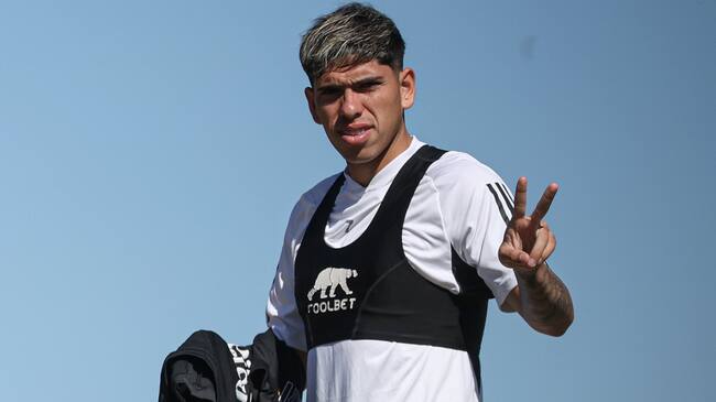 Carlos Palacios será el "nueve falso" de Colo Colo | X: Colo Colo