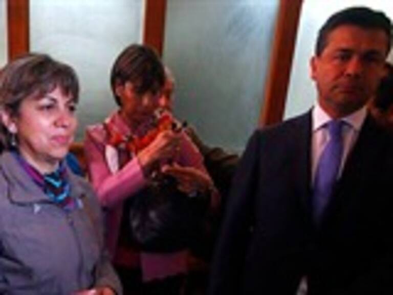 Viudas de escoltas muertos en atentado contra Pinochet se querellaron contra Teillier