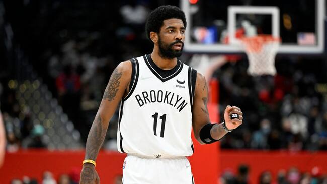 Kyrie Irving - Brooklyn Nets - NBA - renovación, traspaso