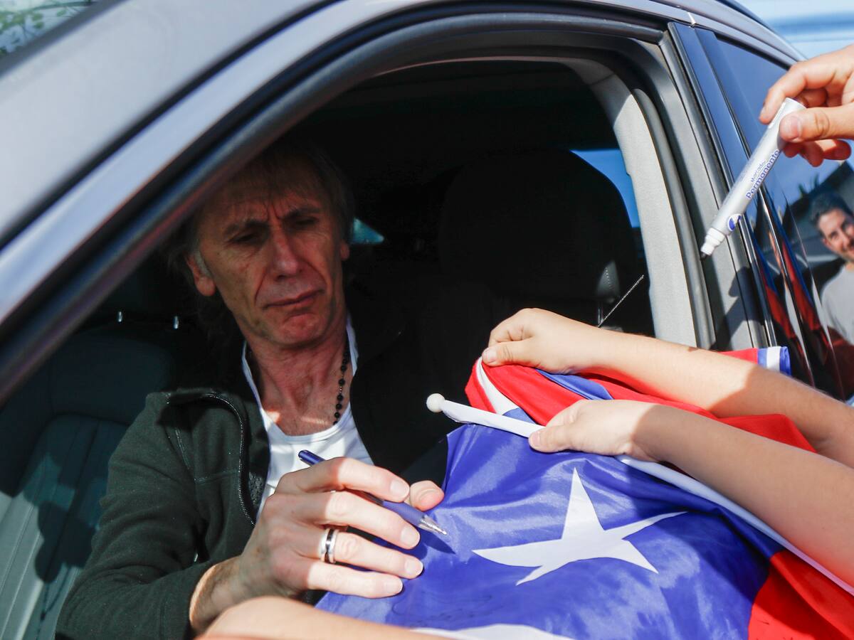 Ricardo Gareca regresó de su gira de reuniones con jugadores de La Roja: “Nos interesa saber como están ellos”