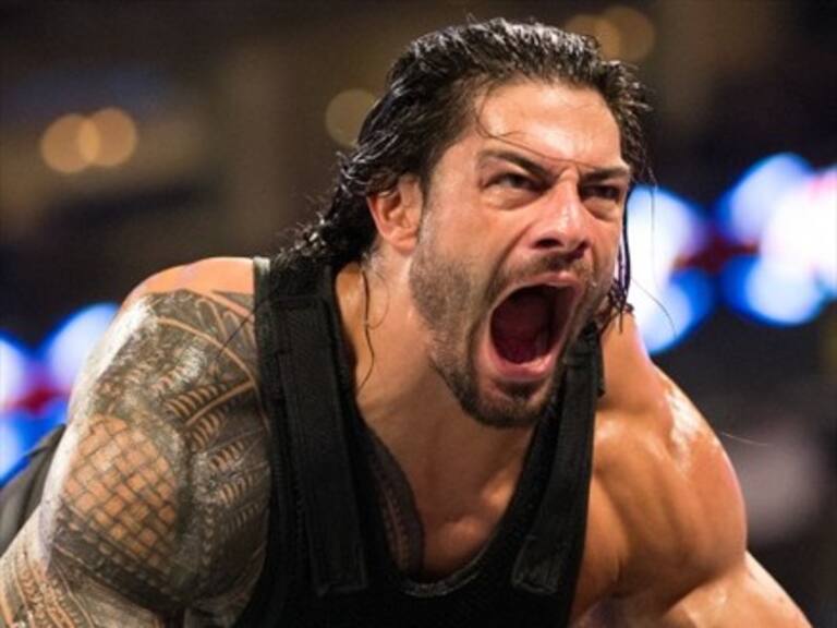 Roman Reigns fue suspendido por 30 días en la WWE