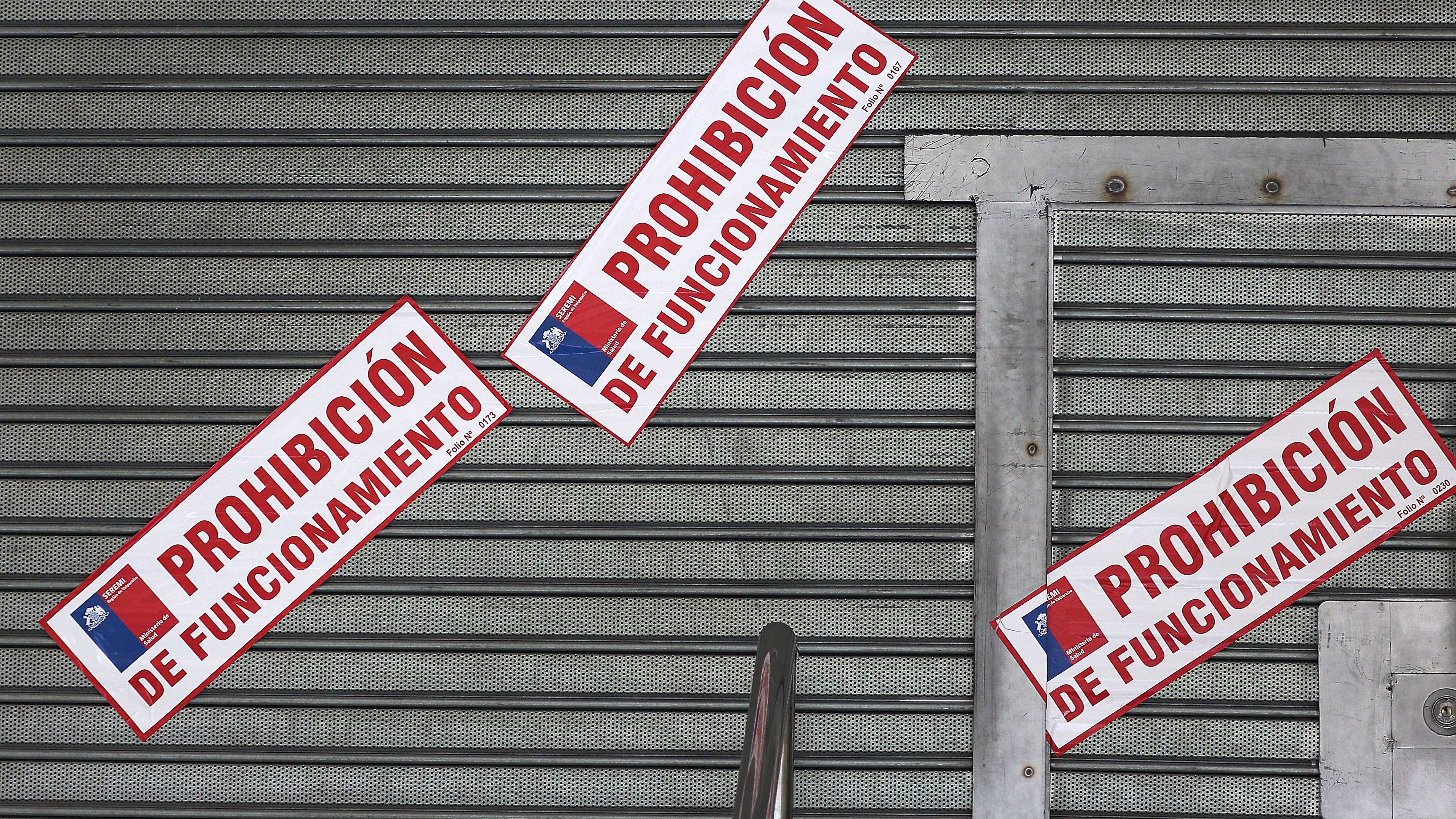 Clausuran dos discotecas por peleas y delitos en la vía pública en Pudahuel