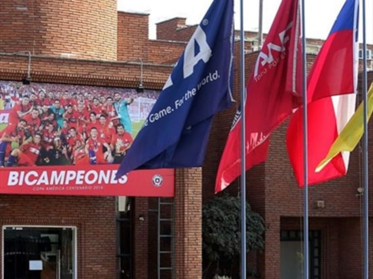 ANFP niega discriminación en el Monumental y envía notas a FIFA y Conmebol por reclamo de Bolivia