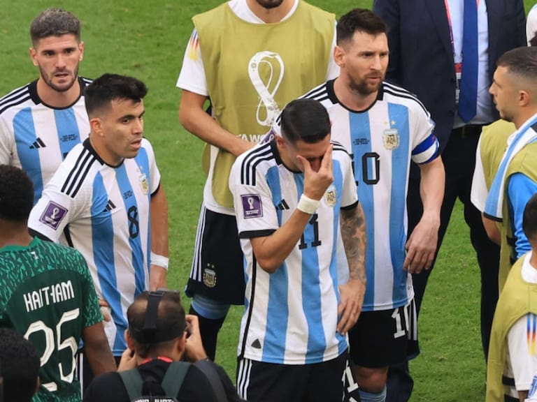 «El tiempo le dio la razón a Pizzi»: el lamento de los hinchas argentinos tras dura derrota de la albiceleste ante Arabia Saudita
