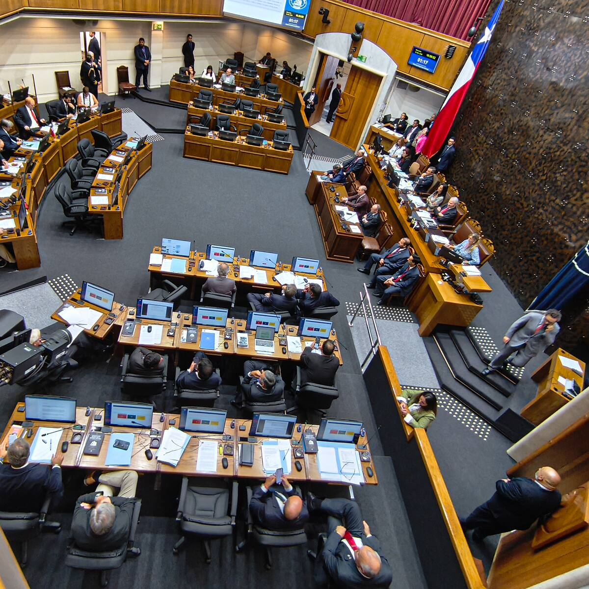 Polémica en el Senado: oposición acusa exclusión antirreglamentaria de candidatos a secretario general
