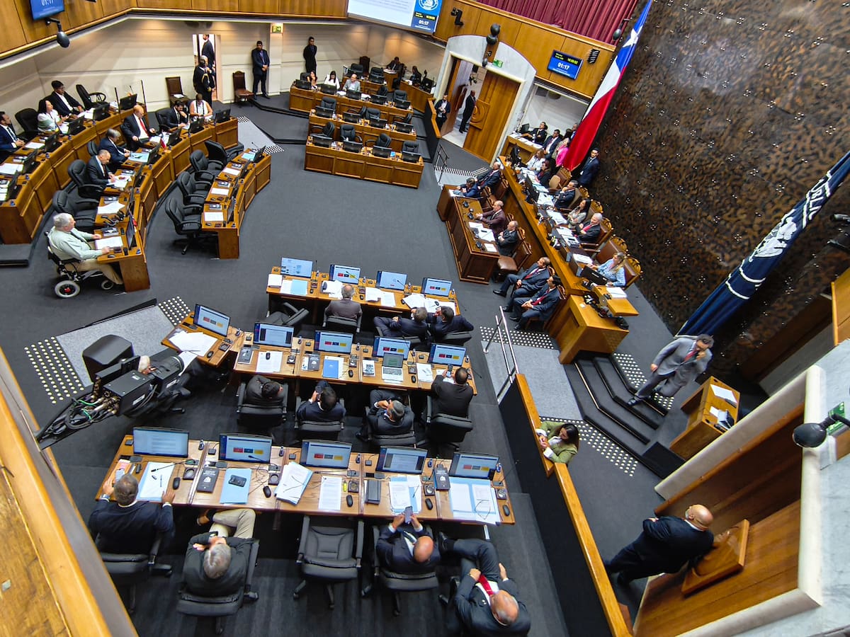levantamiento del secreto bancario pasa a comisión mixta tras revés en la cámara alta