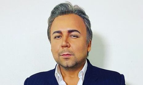 Andrés Sáez y su momento de furia en The Covers.