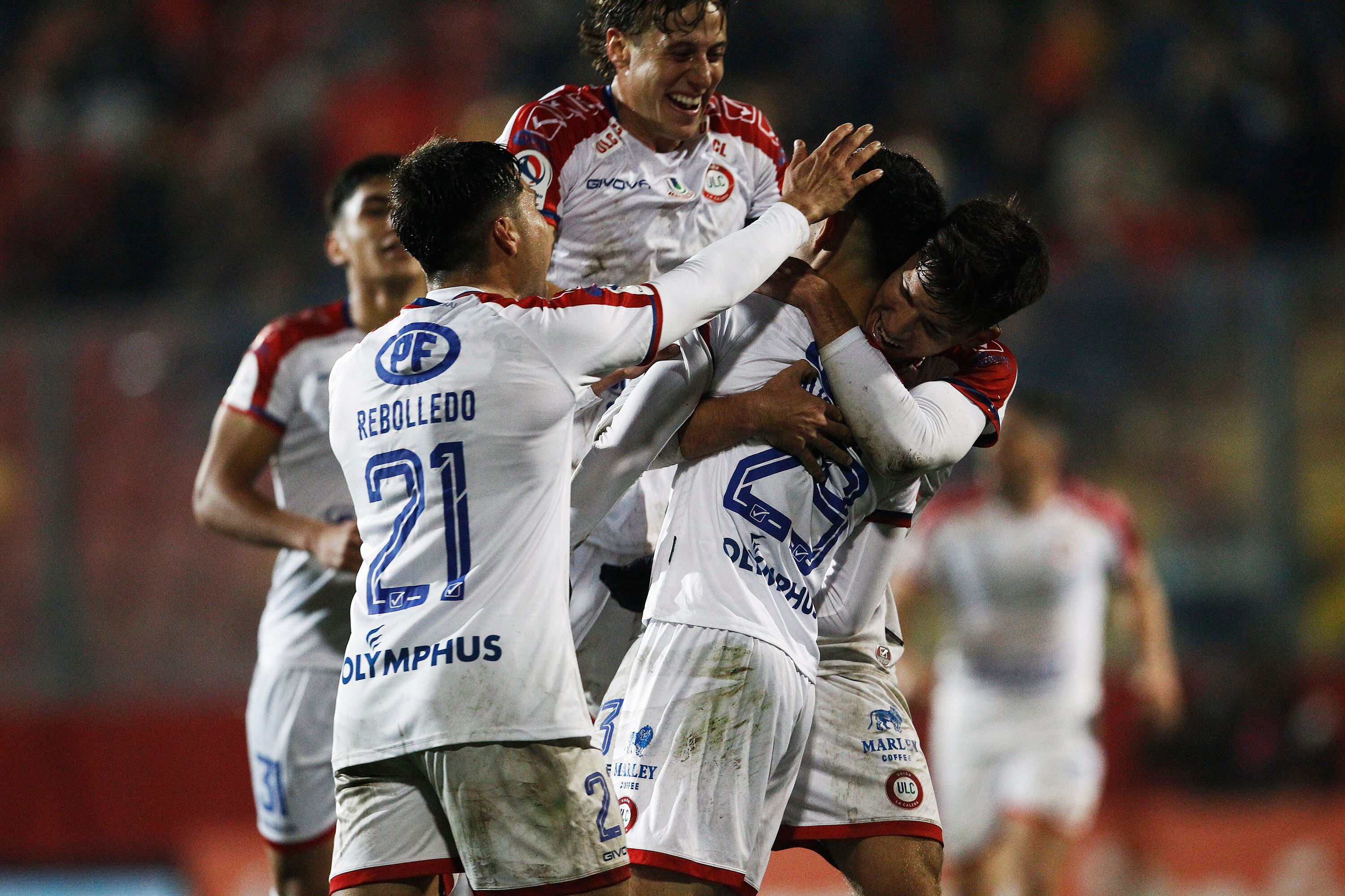 ¡Respiro cementero! Unión La Calera gana duelo clave por el descenso ante Everton en Viña del Mar | Agencia Uno