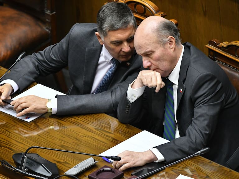 Megarreforma de Kast enfrenta nuevo escollo: oposición apuesta al TC
